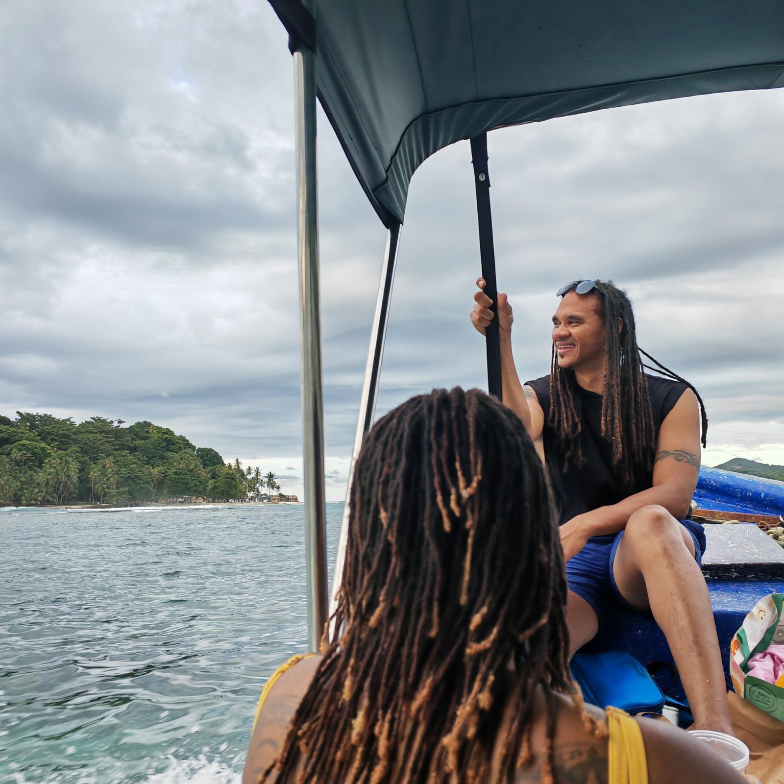 Boat ride to Isla Grande