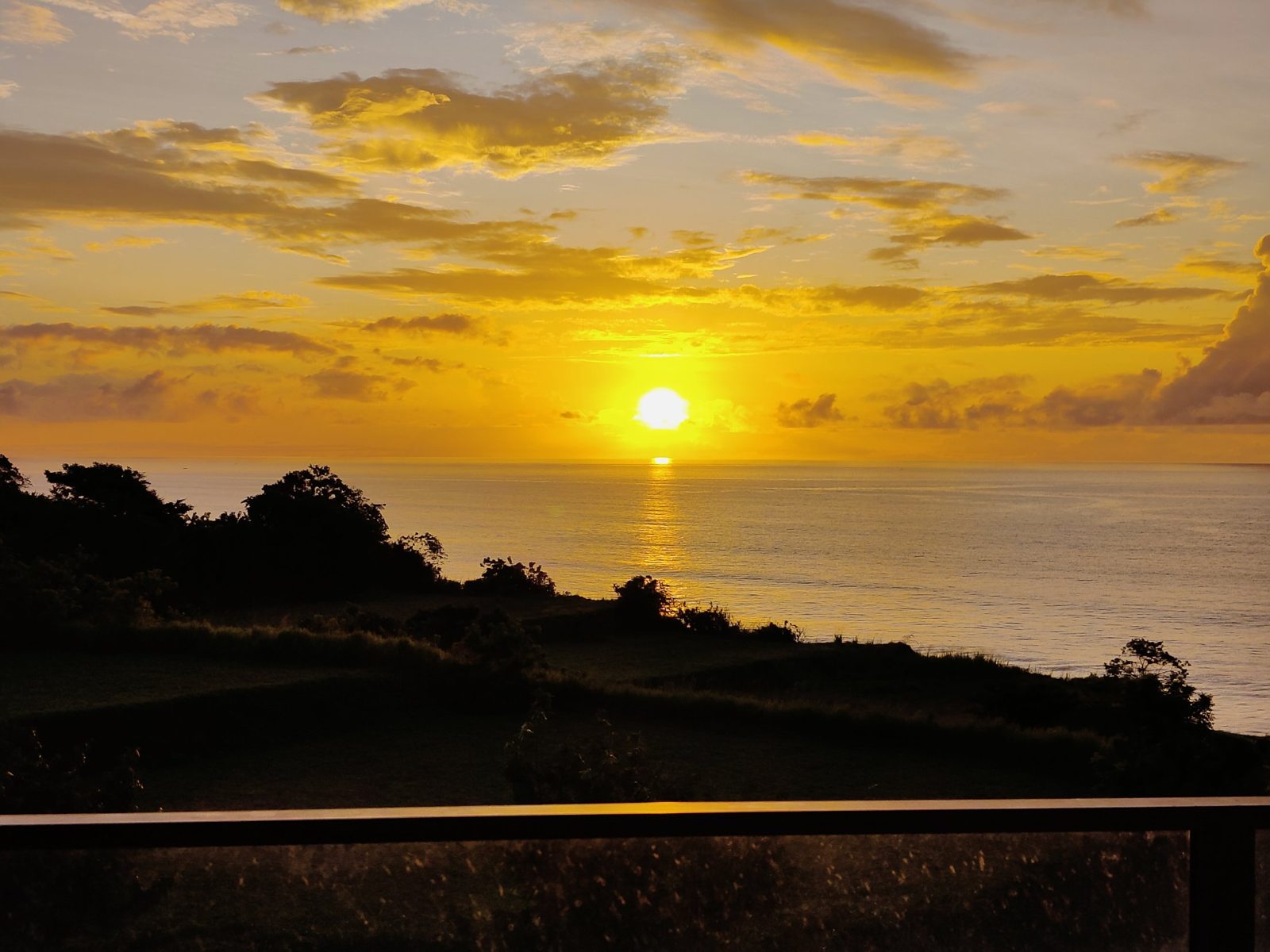 Sunset over the Pacific at Punta Caelo